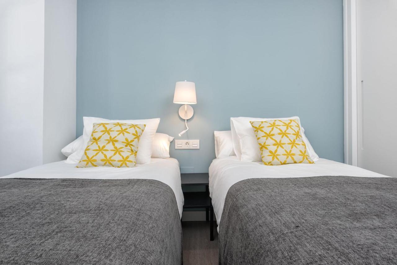 Merced Suites In Malaga By Solaga Holiday Homes ภายนอก รูปภาพ