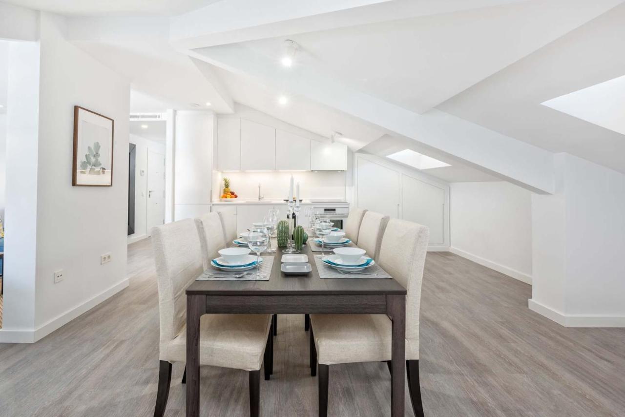 Merced Suites In Malaga By Solaga Holiday Homes ภายนอก รูปภาพ