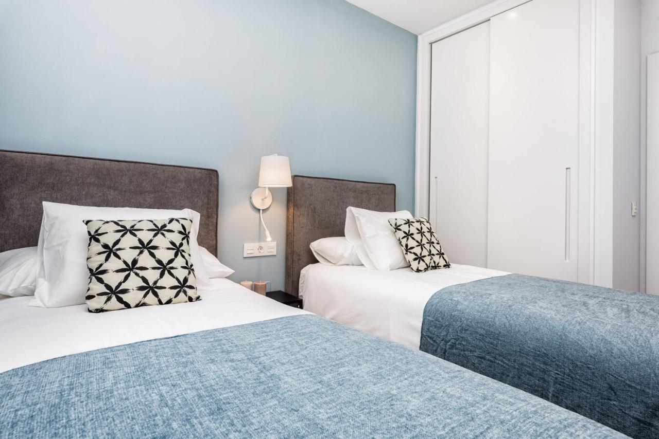 Merced Suites In Malaga By Solaga Holiday Homes ภายนอก รูปภาพ