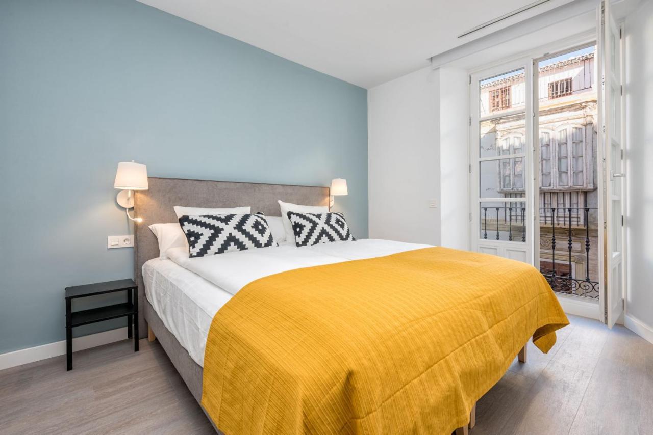 Merced Suites In Malaga By Solaga Holiday Homes ภายนอก รูปภาพ