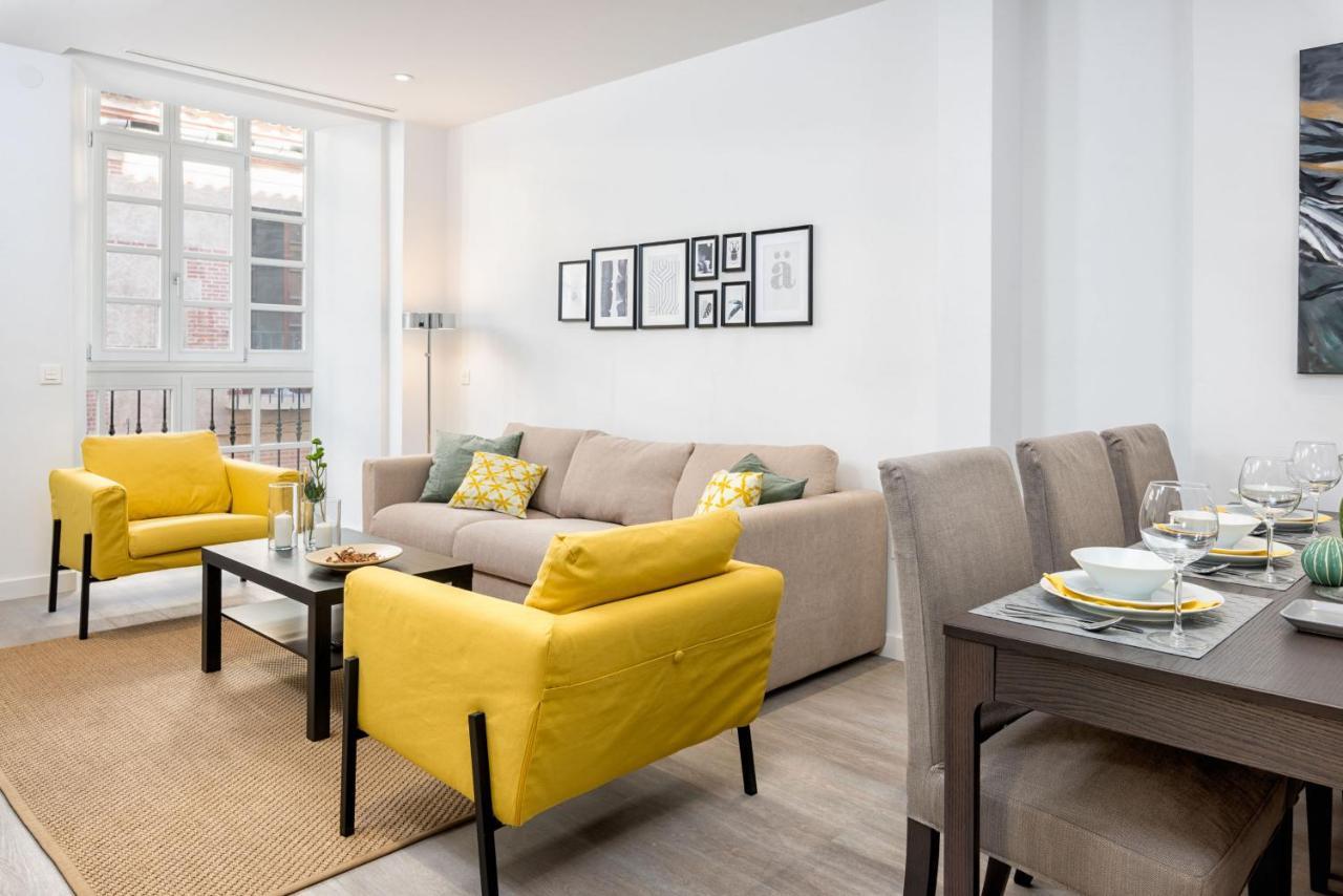 Merced Suites In Malaga By Solaga Holiday Homes ภายนอก รูปภาพ