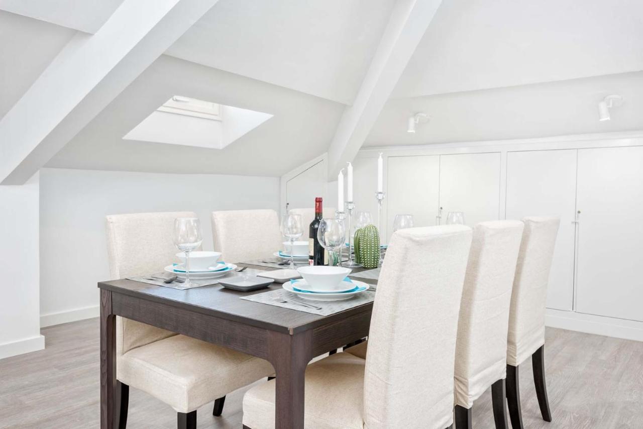 Merced Suites In Malaga By Solaga Holiday Homes ภายนอก รูปภาพ